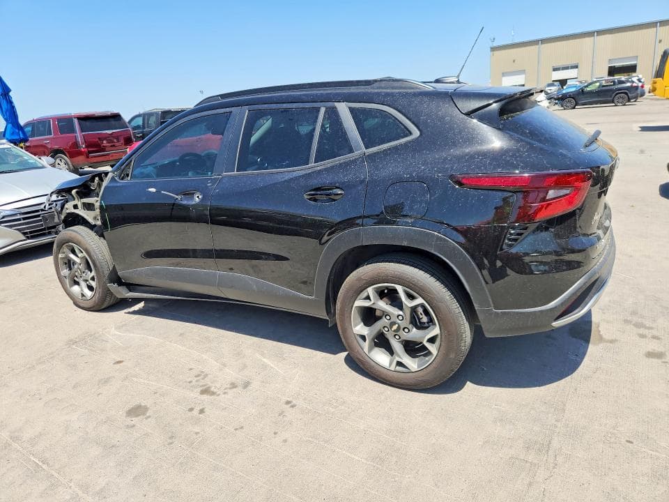 2025 CHEVROLET TRAX 1LT 2
