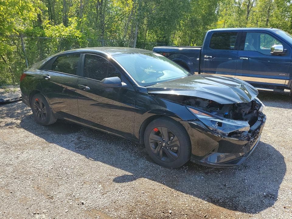 2023 HYUNDAI ELANTRA SEL 4