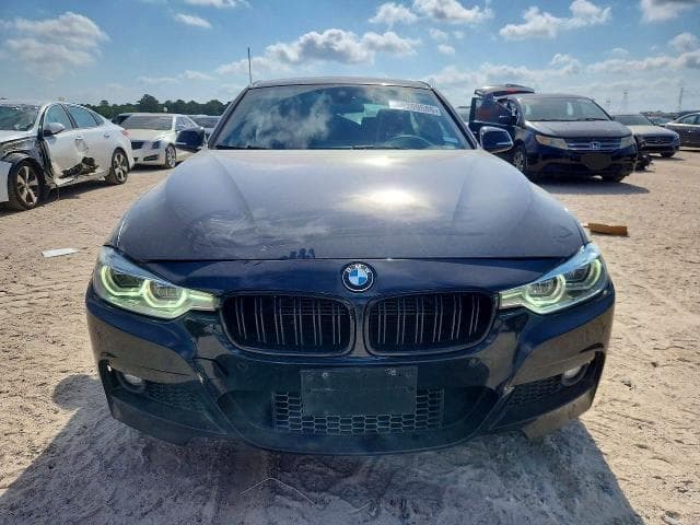 2018 BMW 330E 5
