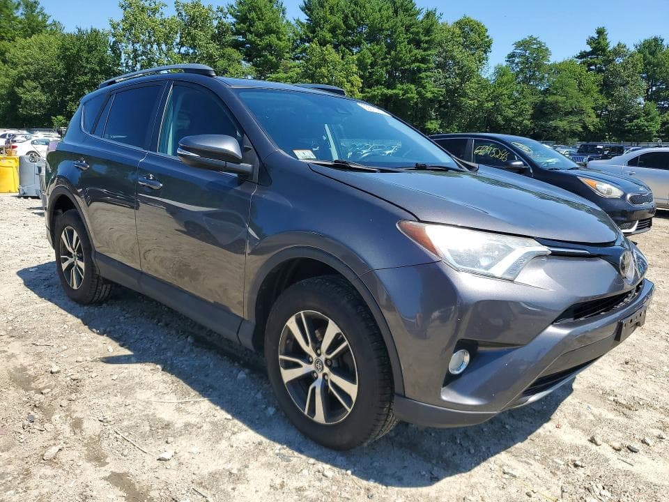 2018 TOYOTA RAV4 XLE 4