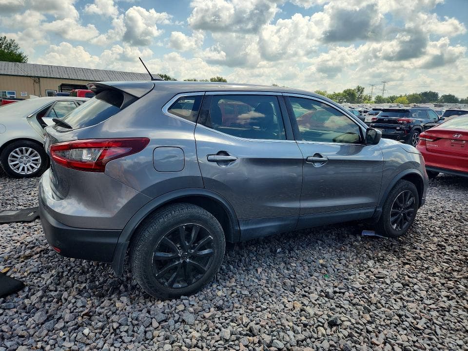 2020 NISSAN ROGUE SPORT S 3
