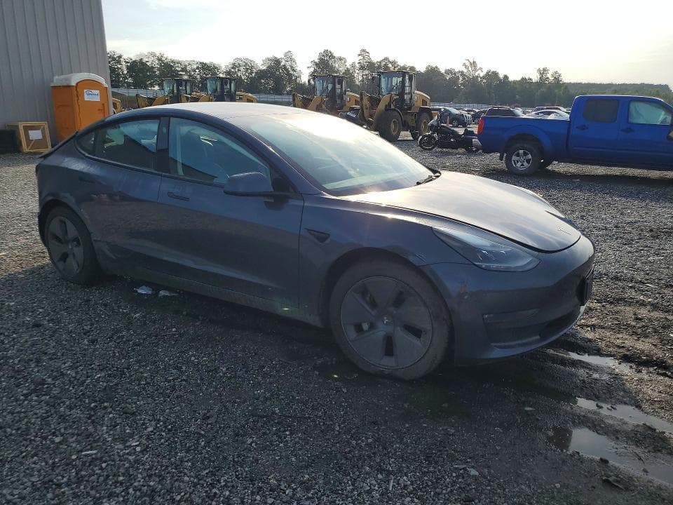 2023 TESLA MODEL 3 4