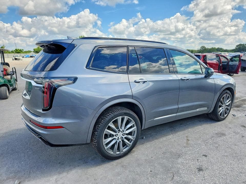 2020 CADILLAC XT6 SPORT 3