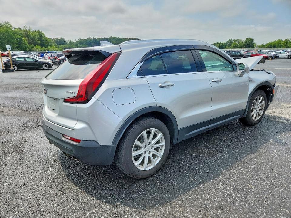 2019 CADILLAC XT4 LUXURY 3