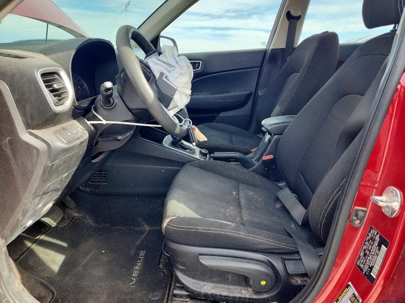 2020 HYUNDAI VENUE SEL 7