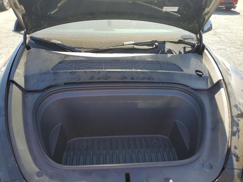 2024 TESLA MODEL Y 11