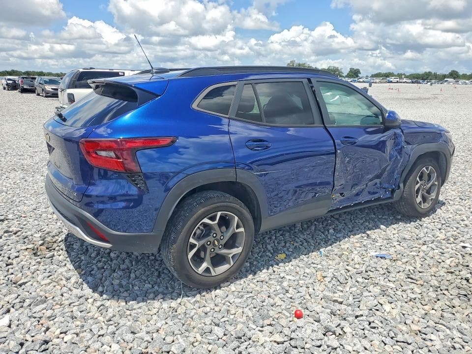 2024 CHEVROLET TRAX 1LT 3