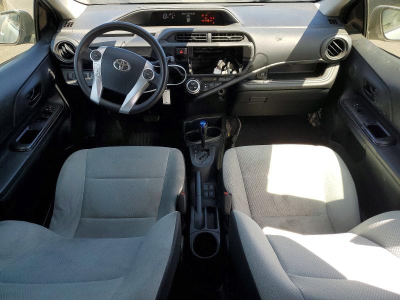 2017 TOYOTA PRIUS C ONE 8