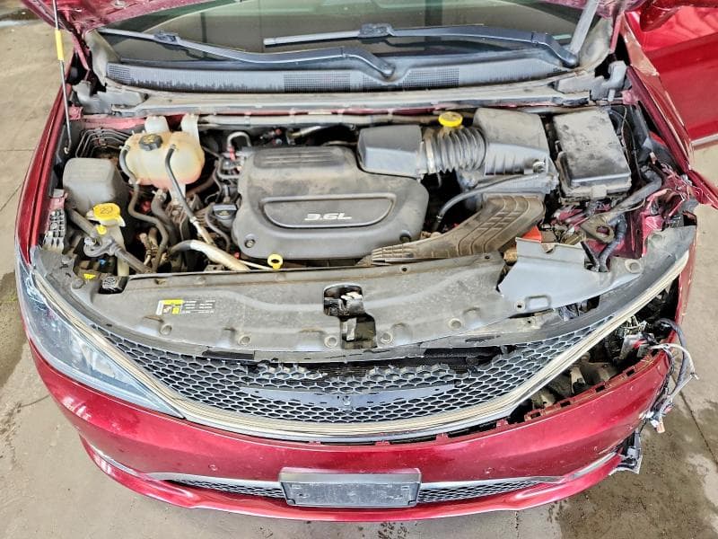 2017 CHRYSLER PACIFICA LIMITED 12