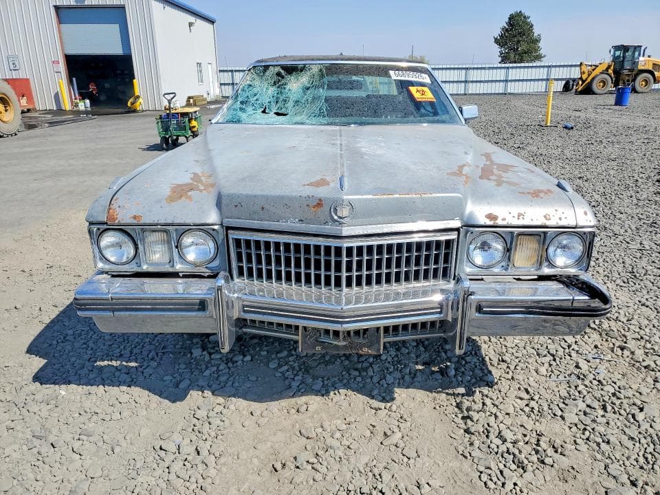 1973 CADILLAC UK 5