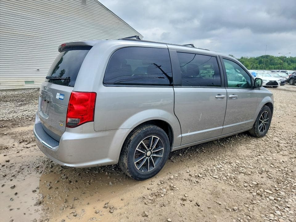 2018 DODGE GRAND CARAVAN GT 3