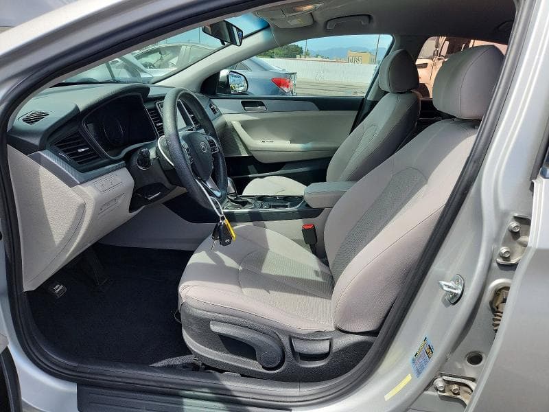 2019 HYUNDAI SONATA SE 7