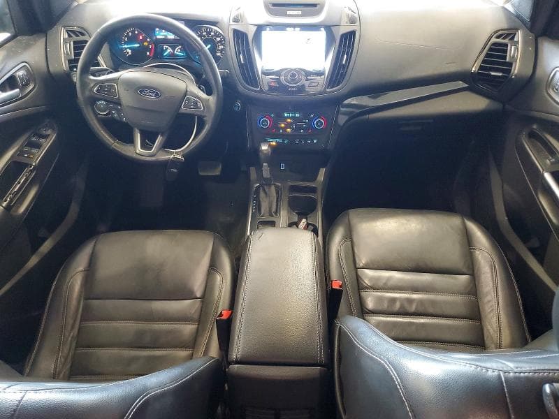2017 FORD ESCAPE TITANIUM 8