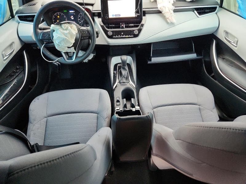2025 TOYOTA COROLLA SE 8