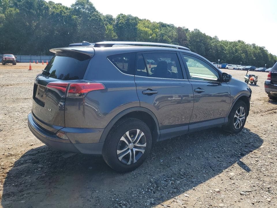 2018 TOYOTA RAV4 LE 3