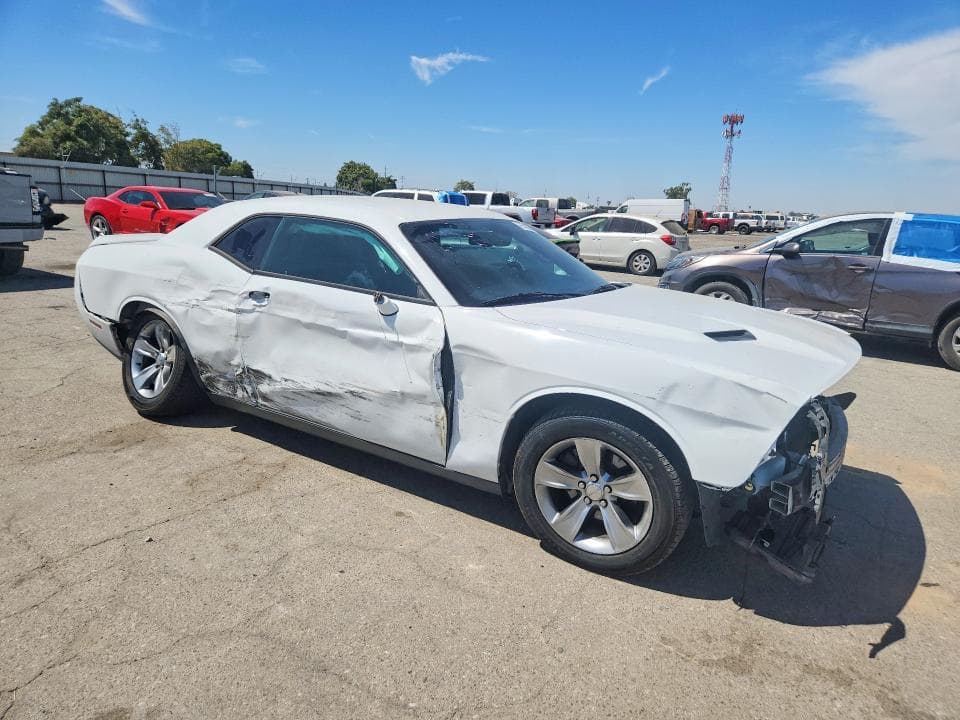 2020 DODGE CHALLENGER SXT 4