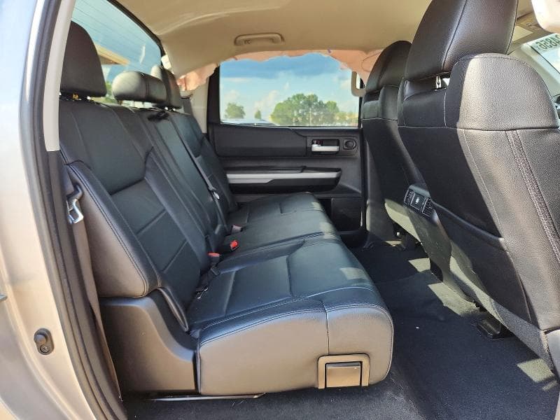 2020 TOYOTA TUNDRA SR5 10