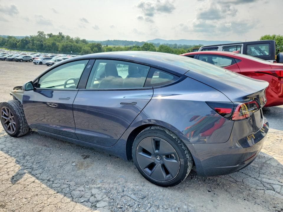 2023 TESLA MODEL 3 2