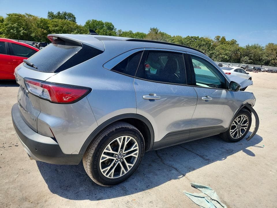 2021 FORD ESCAPE SEL 3