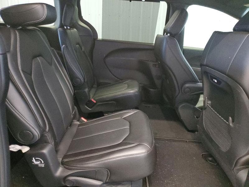2025 CHRYSLER PACIFICA SELECT 11