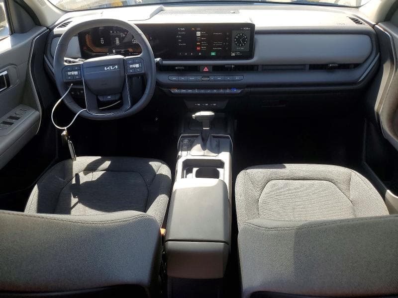 2027 KIA SELTOS S 8
