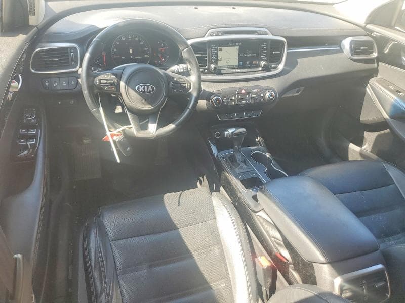 2017 KIA SORENTO SX V6 8