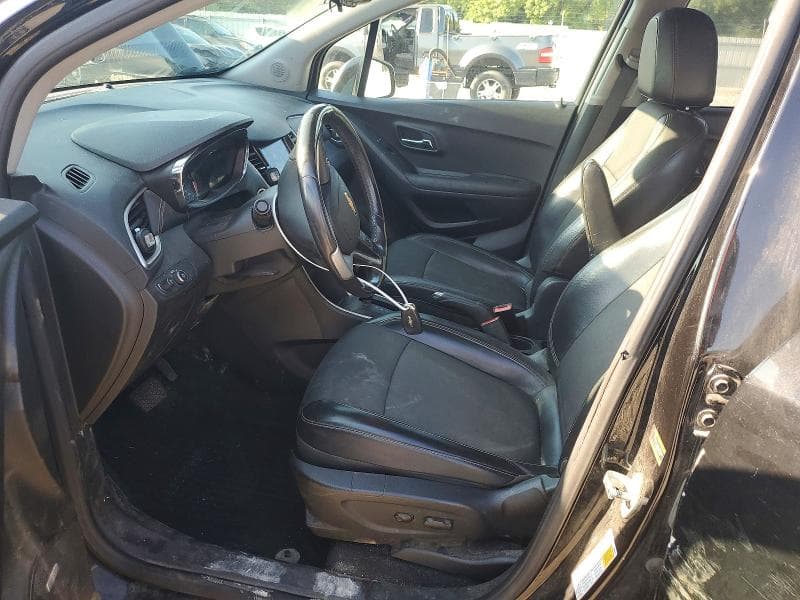 2020 CHEVROLET TRAX 1LT 7