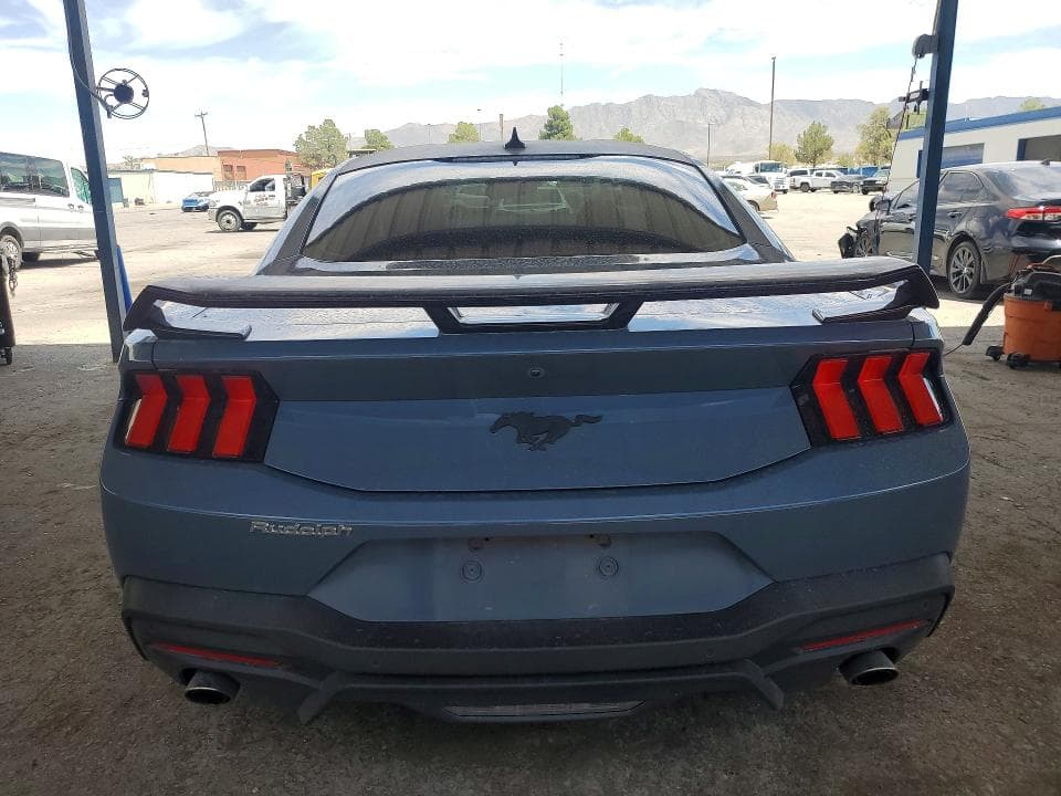 2024 FORD MUSTANG 6