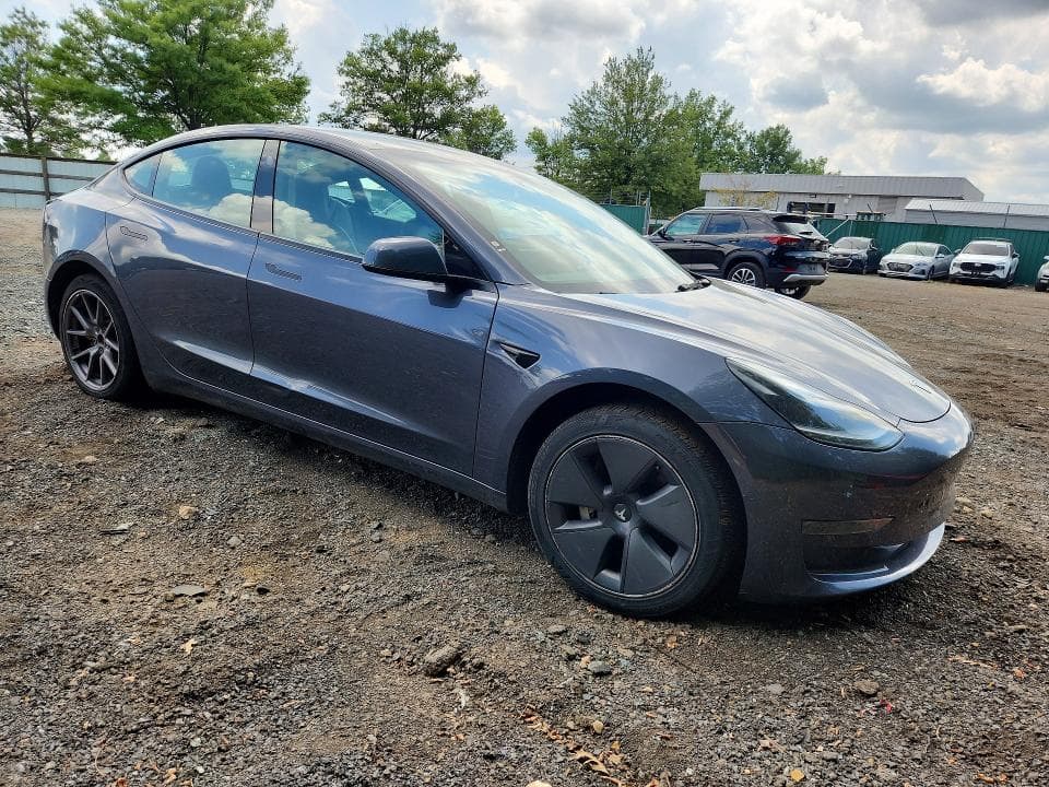2022 TESLA MODEL 3 4