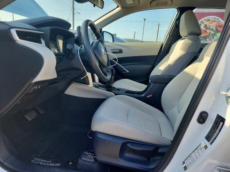 2024 TOYOTA COROLLA CROSS L 7