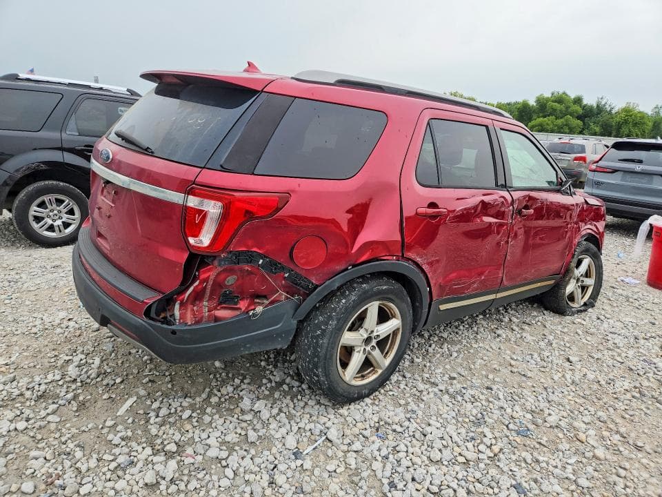 2019 FORD EXPLORER XLT 3