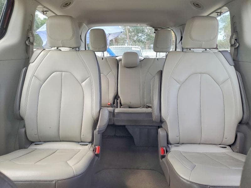 2017 CHRYSLER PACIFICA TOURING L 10