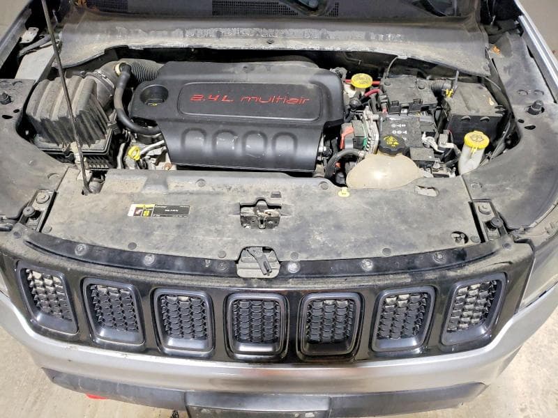 2018 JEEP COMPASS TRAILHAWK 12