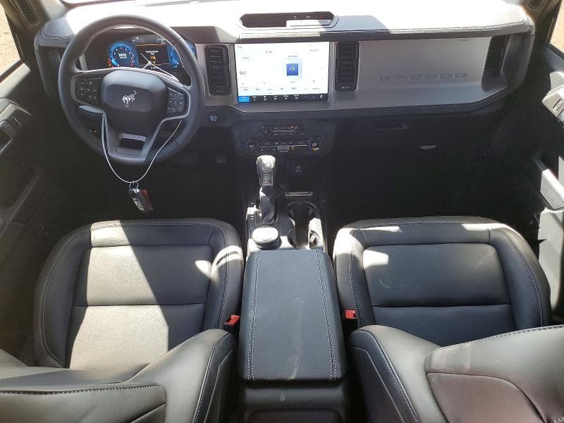 2025 FORD BRONCO OUTER BANKS 8