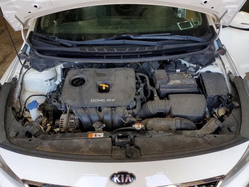 2018 KIA FORTE S 11