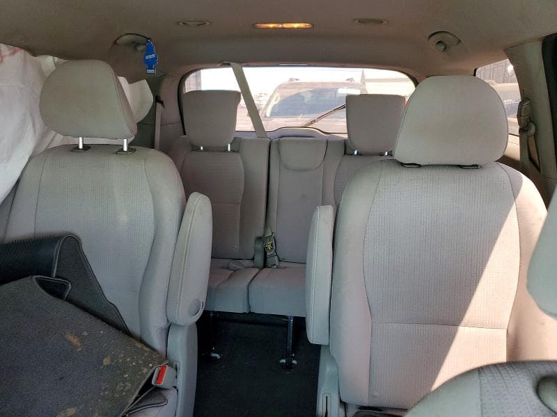 2019 KIA SEDONA L 10