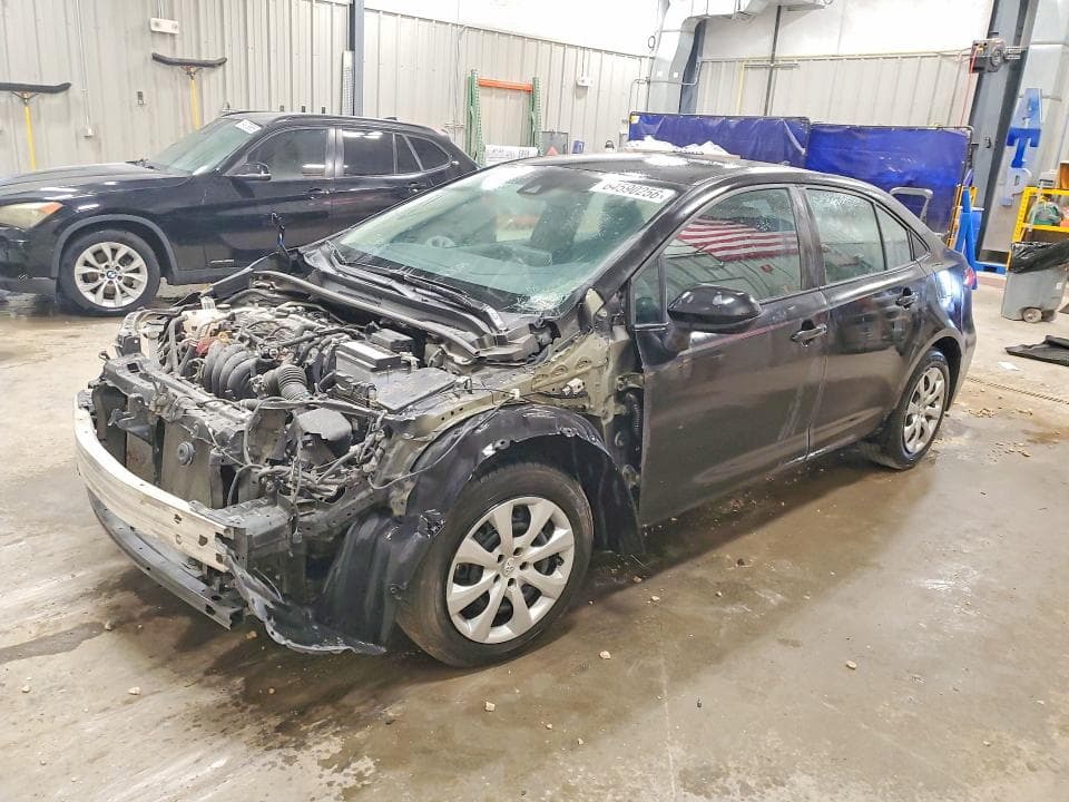 2021 TOYOTA COROLLA LE - 1