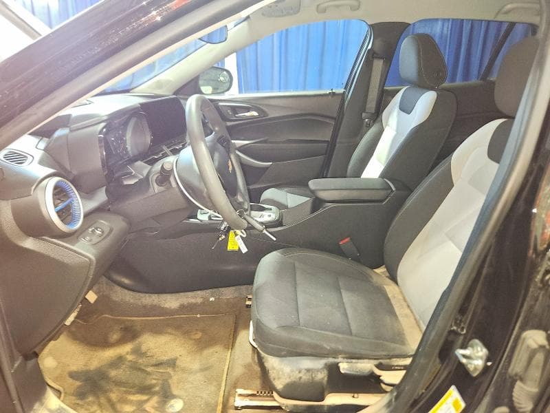 2024 CHEVROLET TRAX LS 7