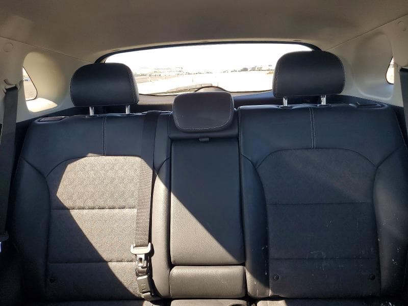 2017 KIA NIRO EX 10