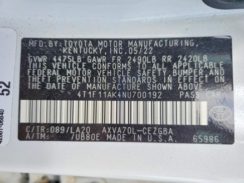 2022 TOYOTA CAMRY XLE 12
