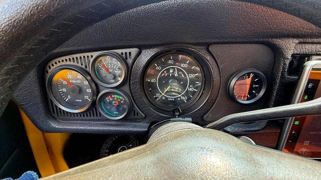 1984 VOLKSWAGEN BUG 8