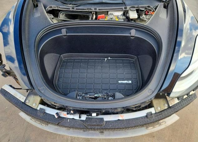 2018 TESLA MODEL 3 11
