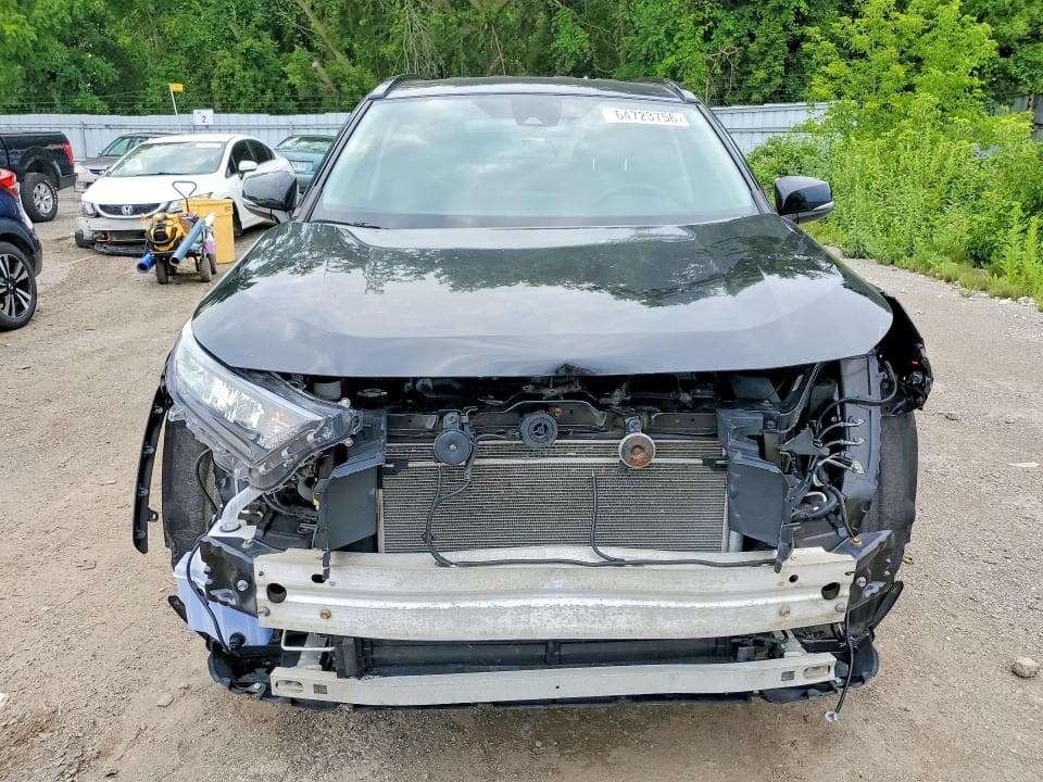 2023 TOYOTA RAV4 LE 5