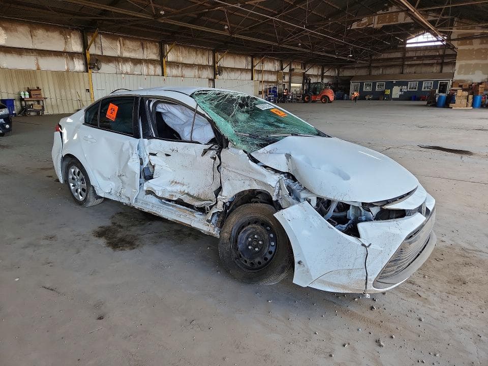 2024 TOYOTA COROLLA LE 4