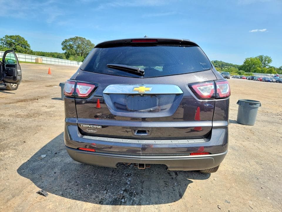 2017 CHEVROLET TRAVERSE LS 6