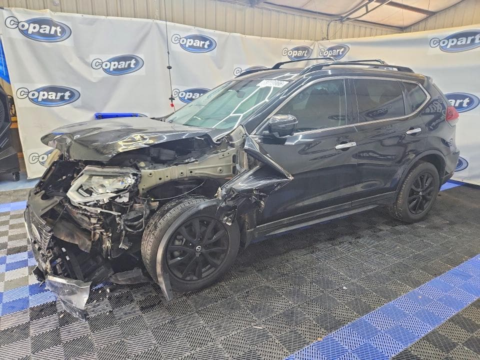 2018 NISSAN ROGUE SV - 1