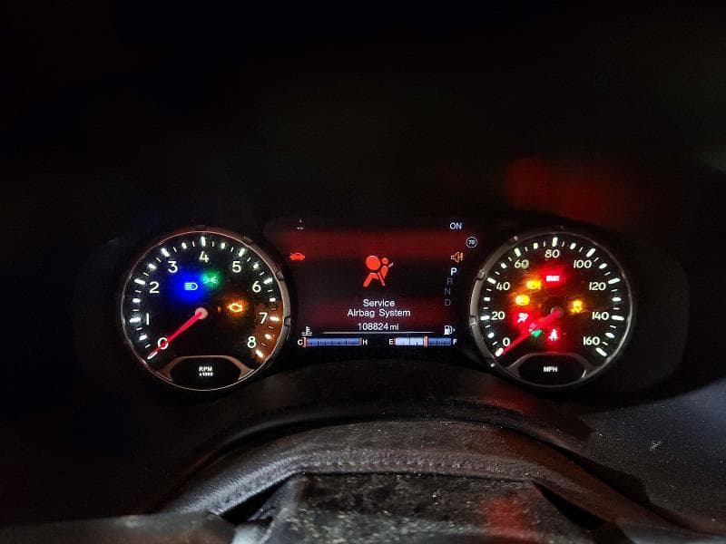 2017 JEEP RENEGADE LIMITED 9