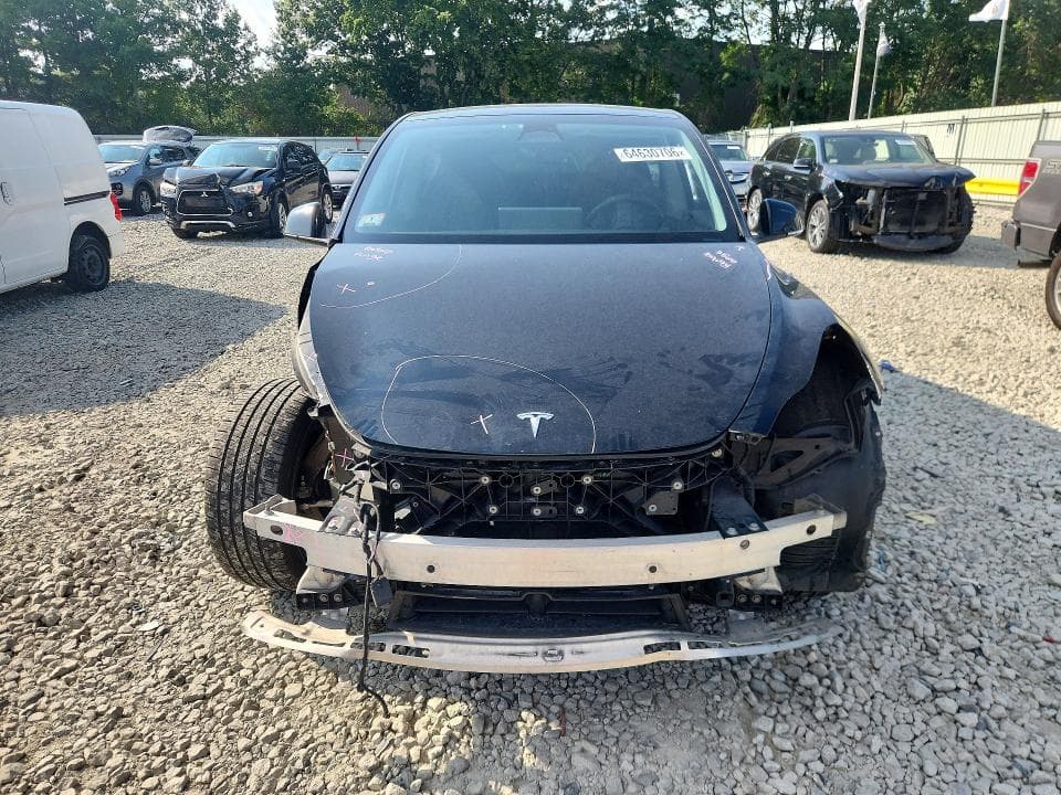 2023 TESLA MODEL Y 5