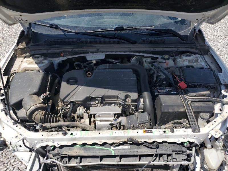 2021 CHEVROLET MALIBU LT 11