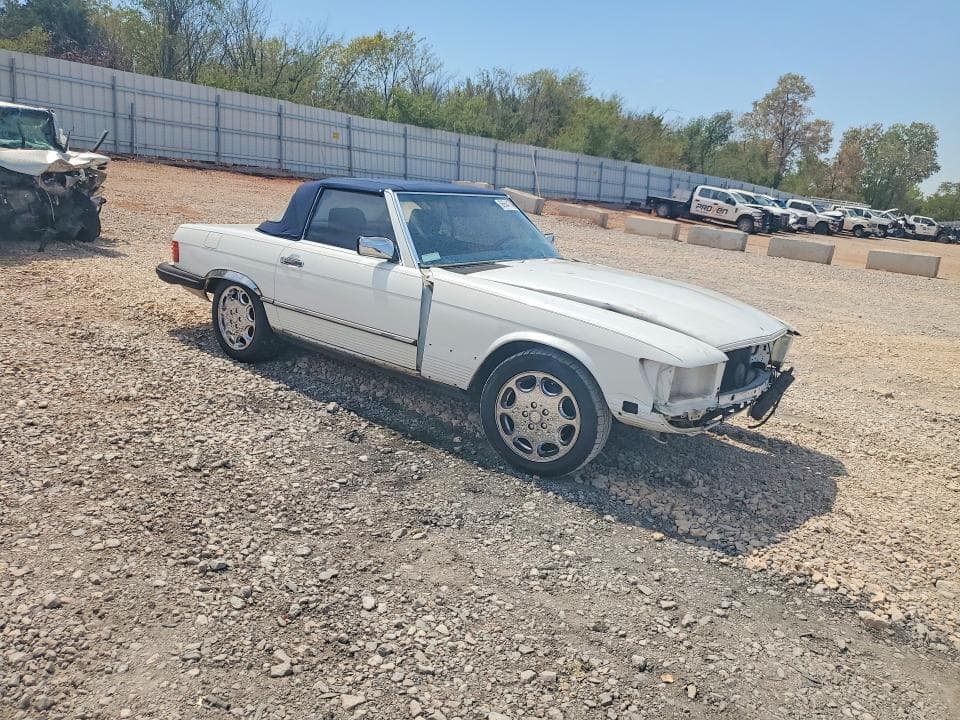 1986 MERCEDES-BENZ 560 SL 4